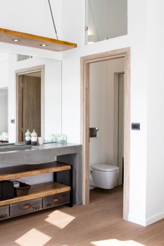 Superior Two Bedroom Suite with Steam Bath image 2