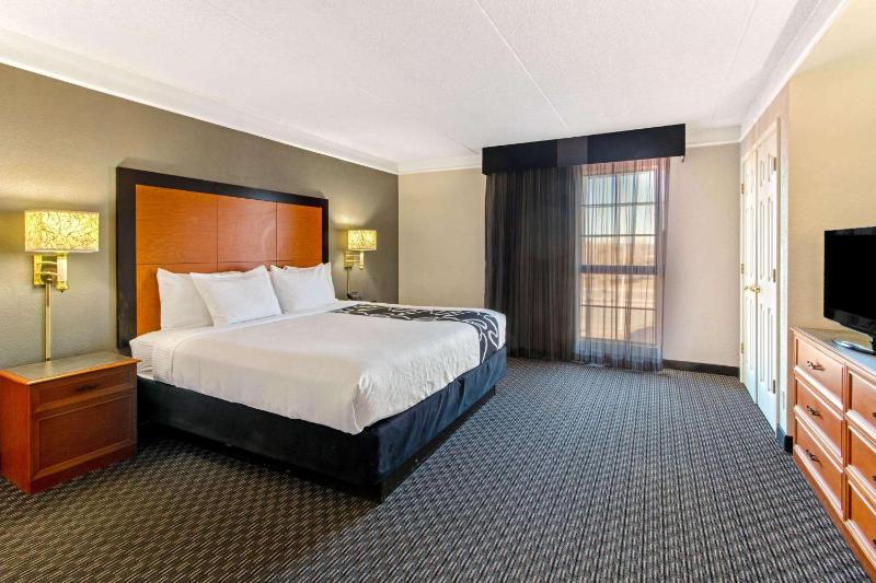 King Suite image 4