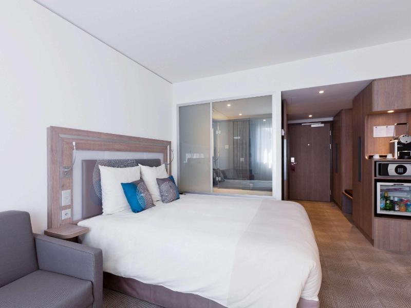 Executive Double Room with Sofa Bed image 1