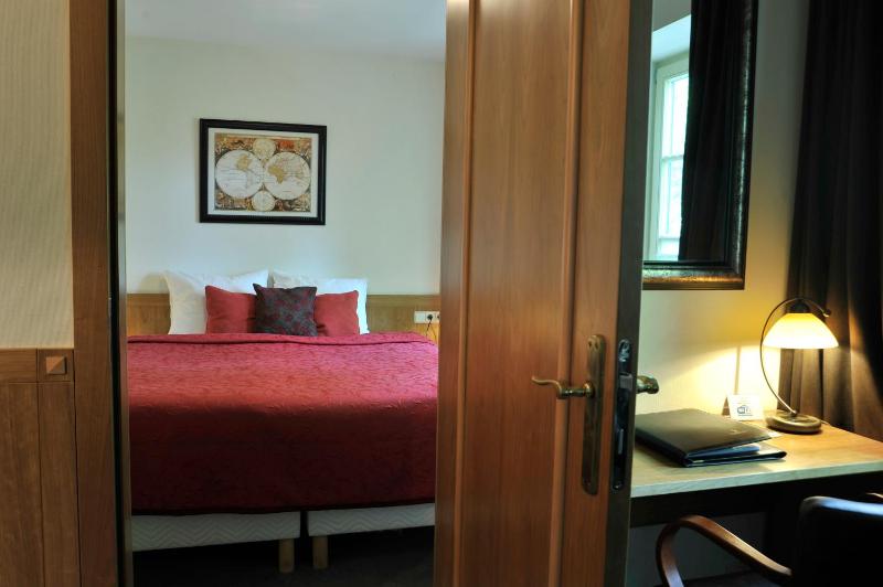 Executive Suite met bubbelbad image 2