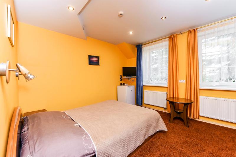 Double Room image 1