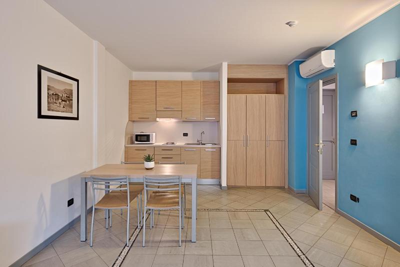 One-Bedroom Apartment image 1