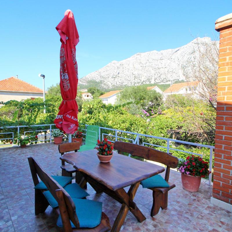 Three bedroom apartment with terrace - image 15