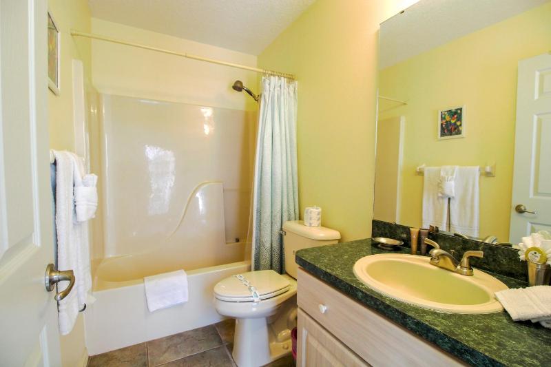 Four-Bedroom Holiday Home image 3