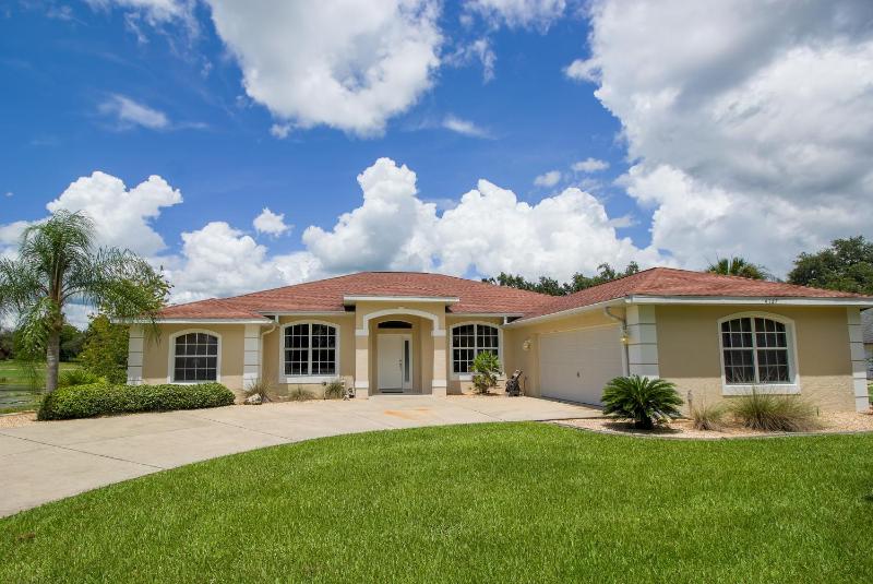 Four-Bedroom Holiday Home image 3