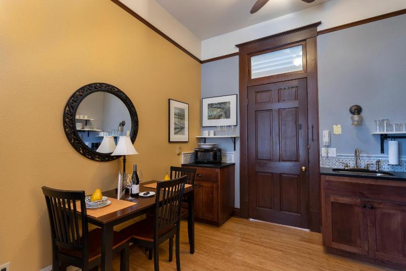 Deluxe Apartment image 4