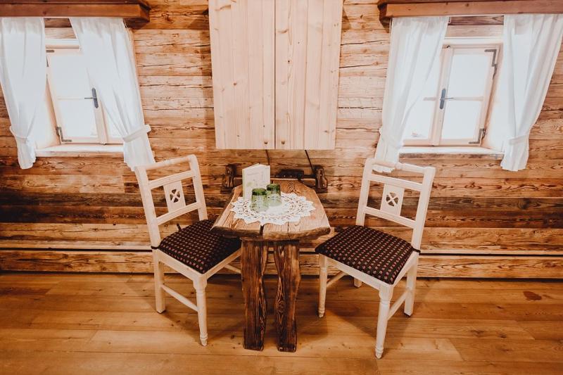 Deluxe Double Room image 3