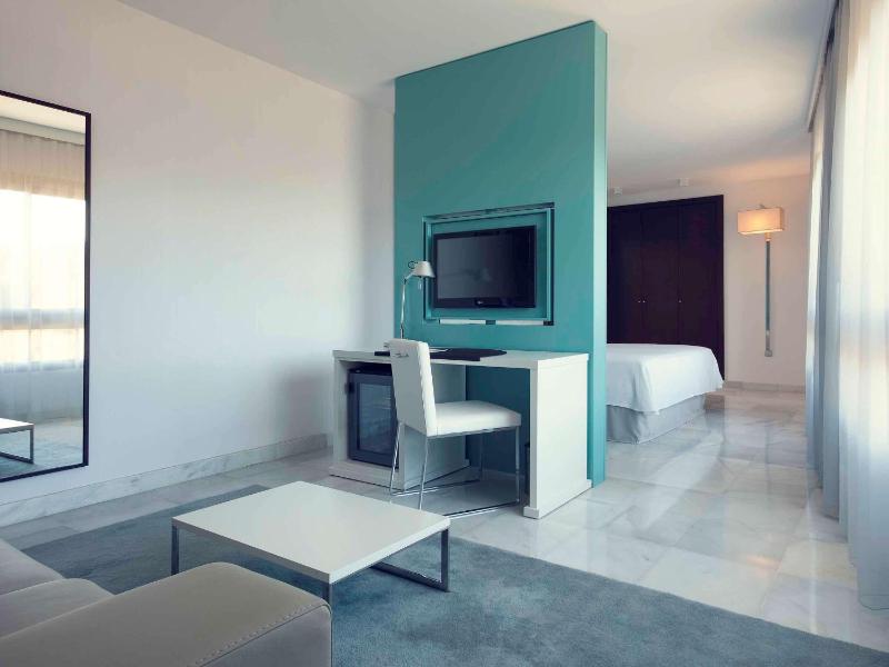 Superior Room image 2