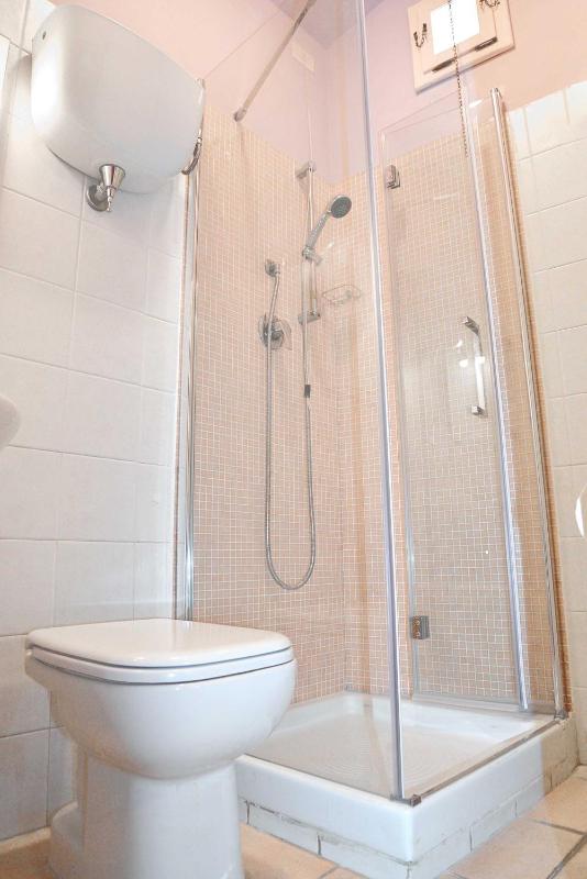Double Room with Extra Bed (3 Adults) image 2