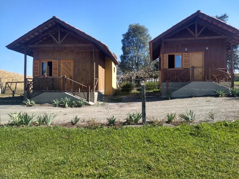 Chalés Manacá da Serra - image 21