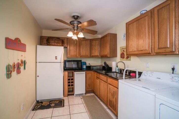 Four-Bedroom House image 2