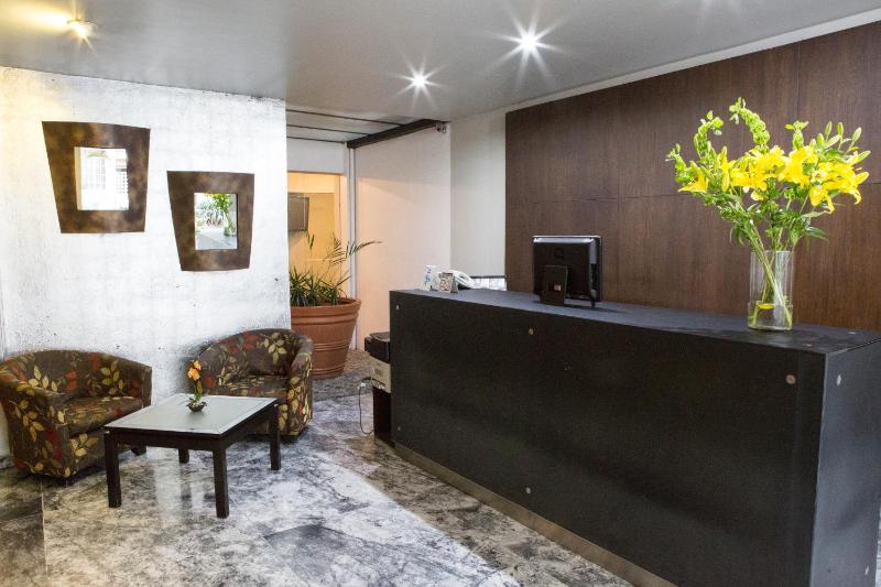 Suites Ganges - image 19