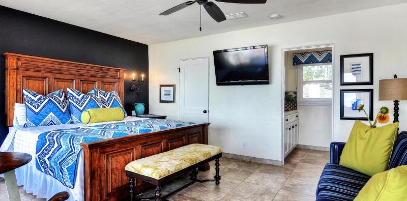 Two-Bedroom Villa image 4