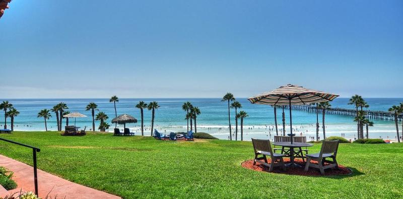 Villa with Sea View image 2