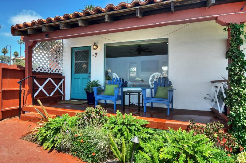 Villa with Sea View image 3
