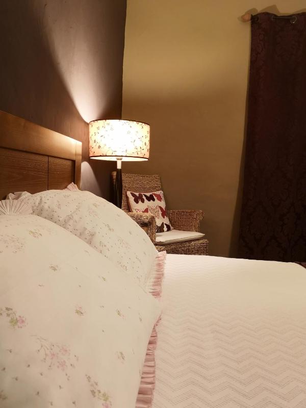 Double Room image 4