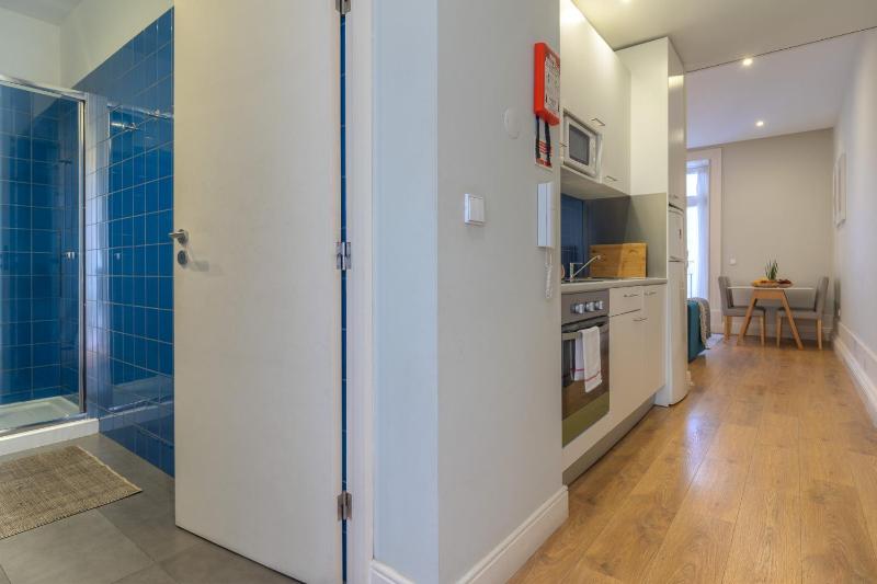 Apartment with Balcony ( 1º Floor) image 4