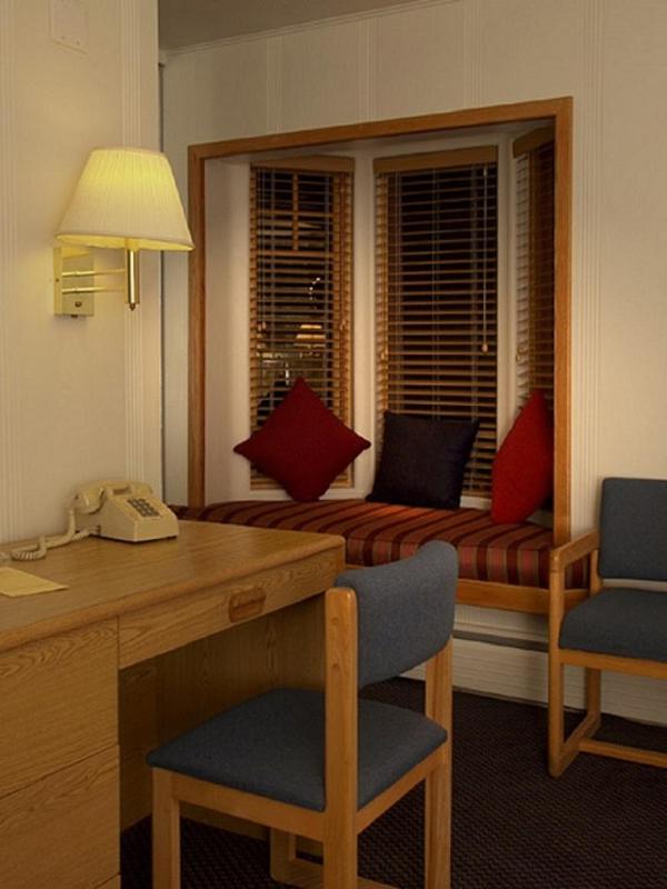 St Moritz Lodge and Condominiums - image 6