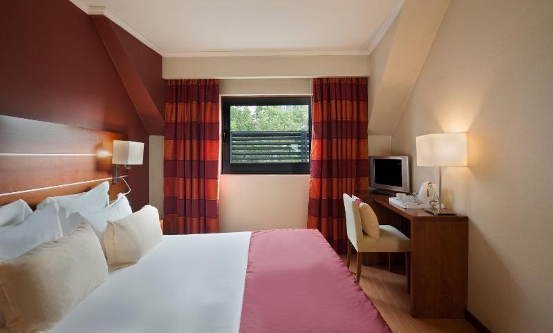 Special Offer - Standard Double Room image 3