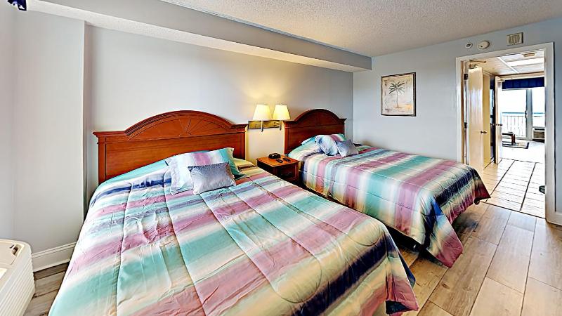 Boardwalk Oceanfront Towers #132, 1 Bedroom Oceanfront Condo image 1