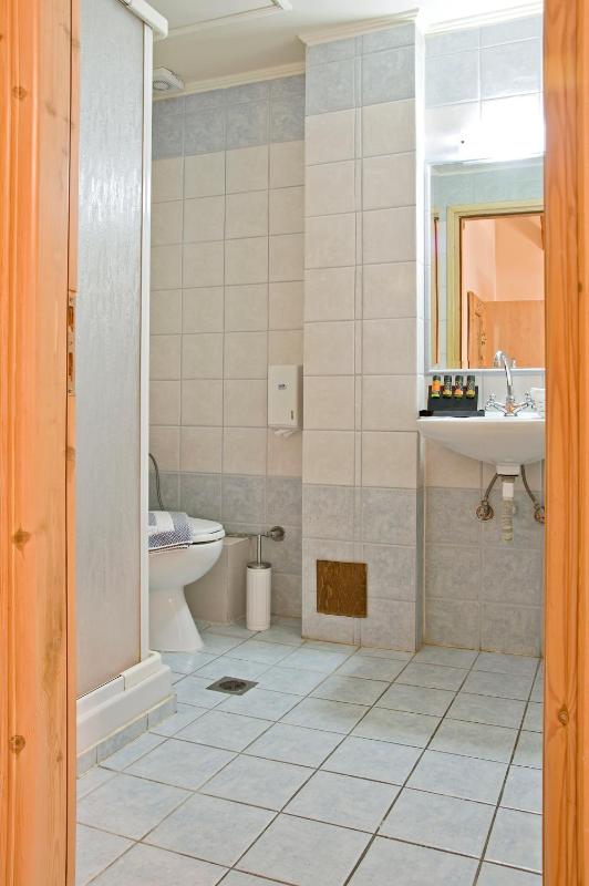 Double Room with Balcony image 2