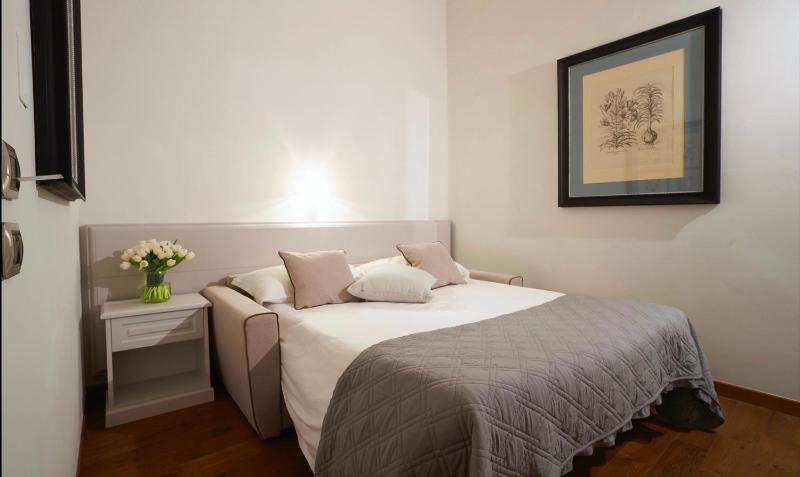 Quadruple Room image 4