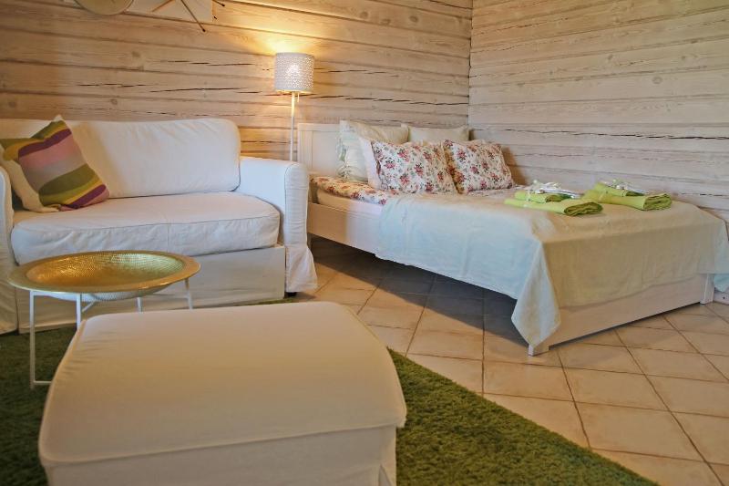 Standard Double Room image 2