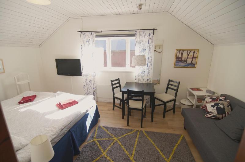 Family Room with Private Bathroom image 3