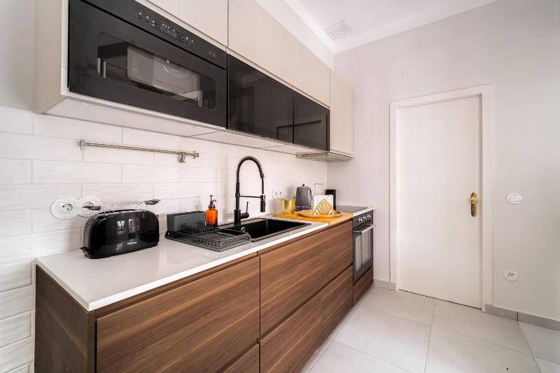 Nomad's By Sta Catarina Flats - 3BED Porto - image 50