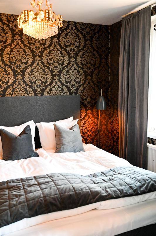 Double or Twin Room image 2