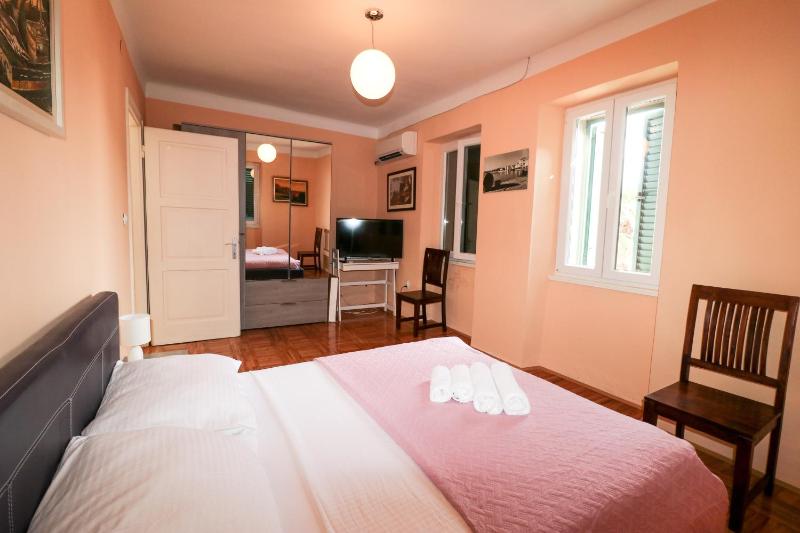 Dida Boža House - image 37