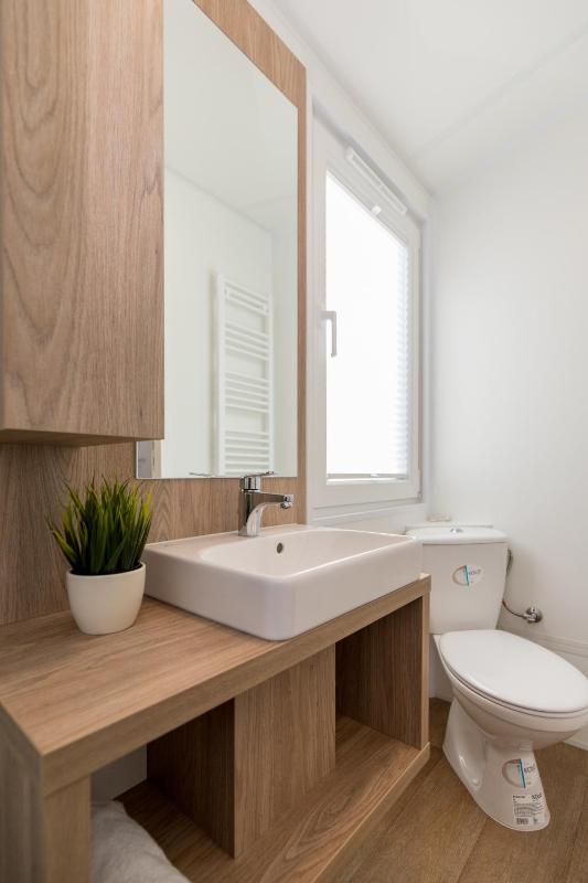 Two-Bedroom Chalet image 2