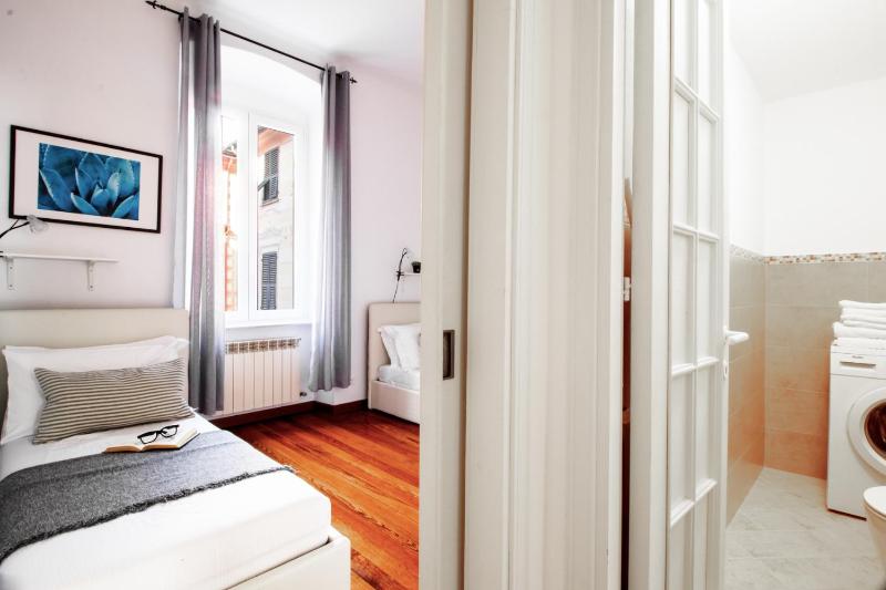 Bellavista Apartment - image 21