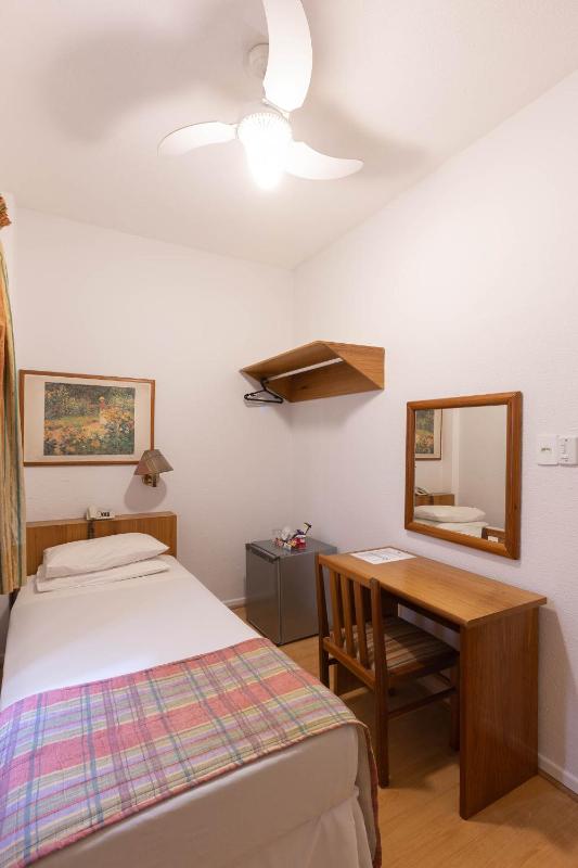Hotel Rojas All Suite - image 9