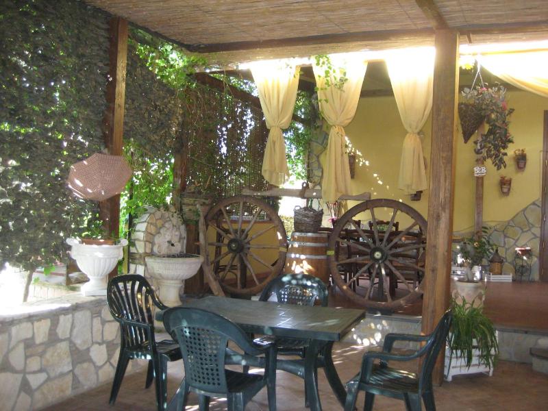 Single Room image 4