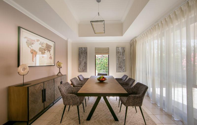 2 Bedroom Luxury Villa with Private Pool image 4