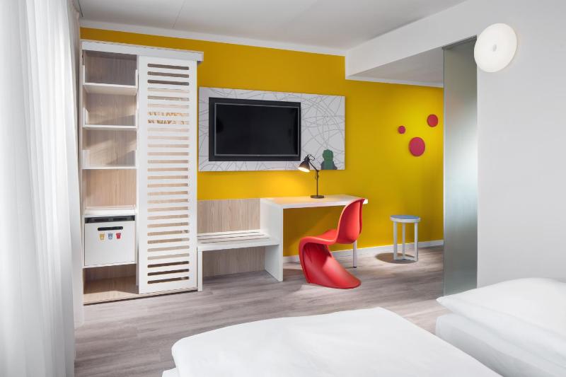 Triple Room image 1