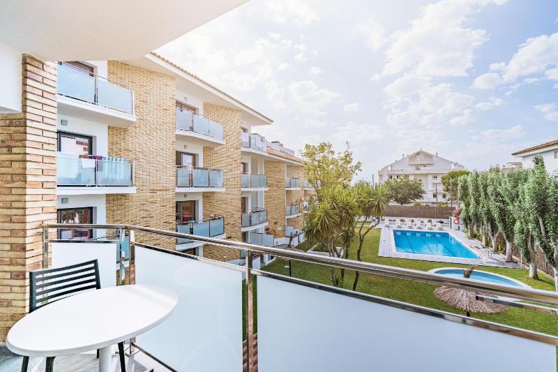 One-Bedroom Apartment (3 Adults) image 4