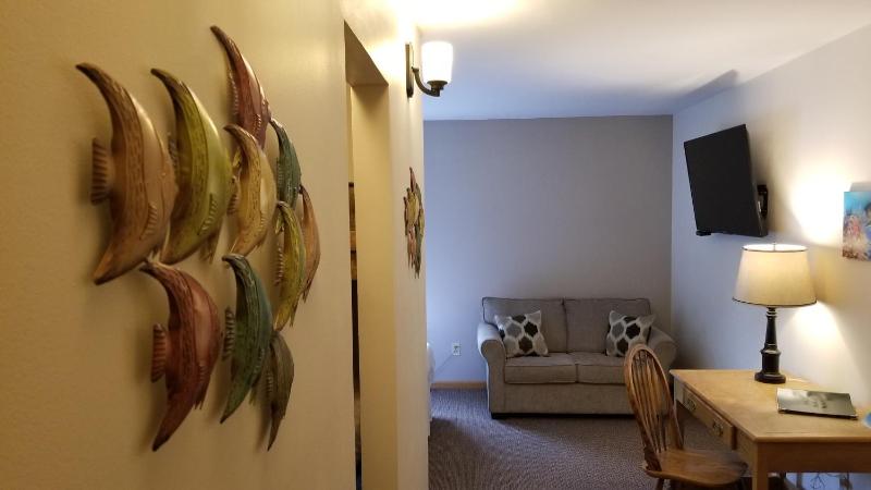 Family Room image 2