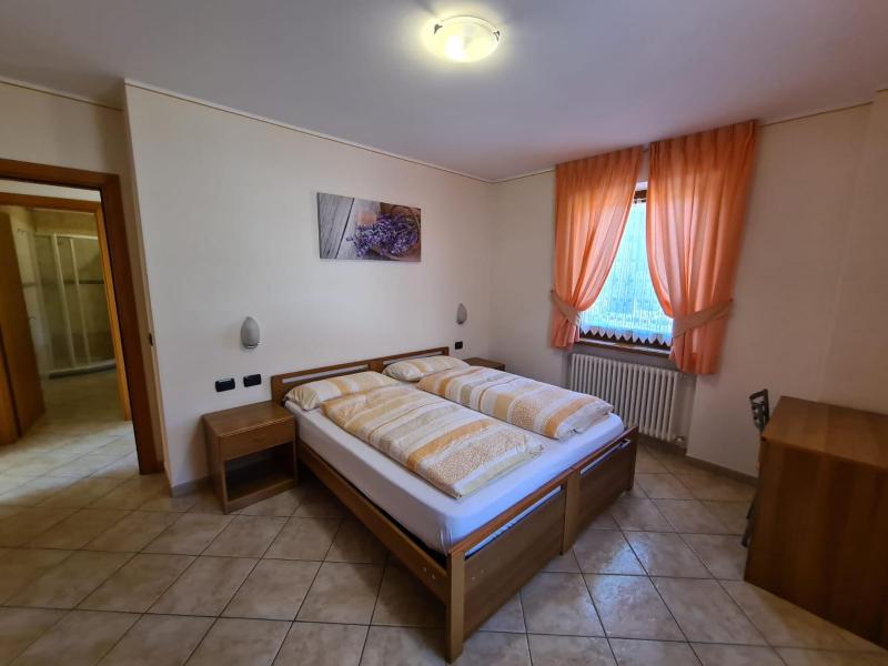 Two-Bedroom Apartment with Garden View image 3