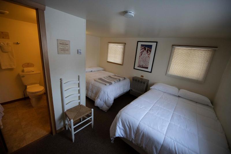 Budget Double Room image 1