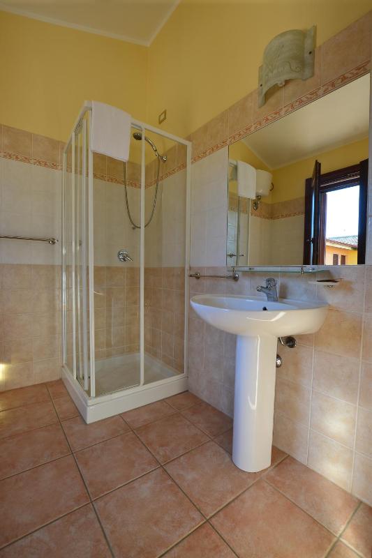 Double or Twin Room image 3