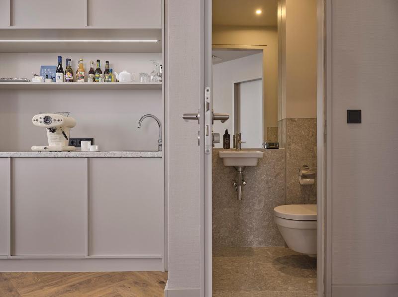 Suite image 4