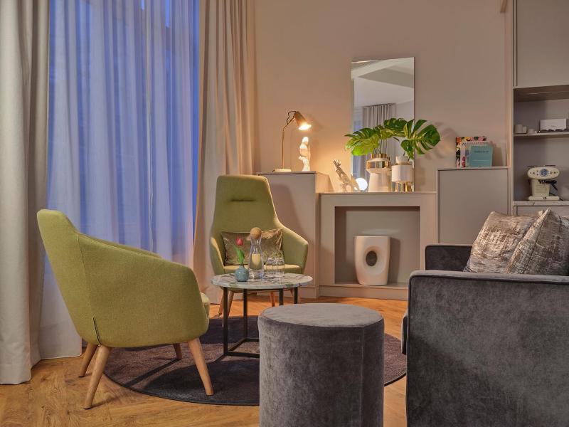 Suite image 3