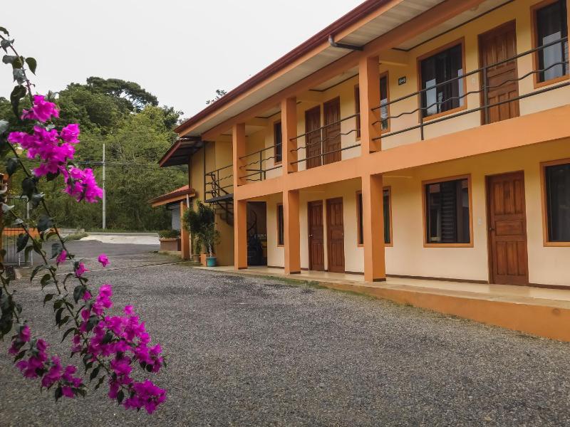 Hotel Amjeco - image 11