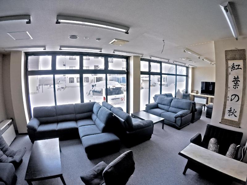 Red Fox Lodge Myoko - image 16
