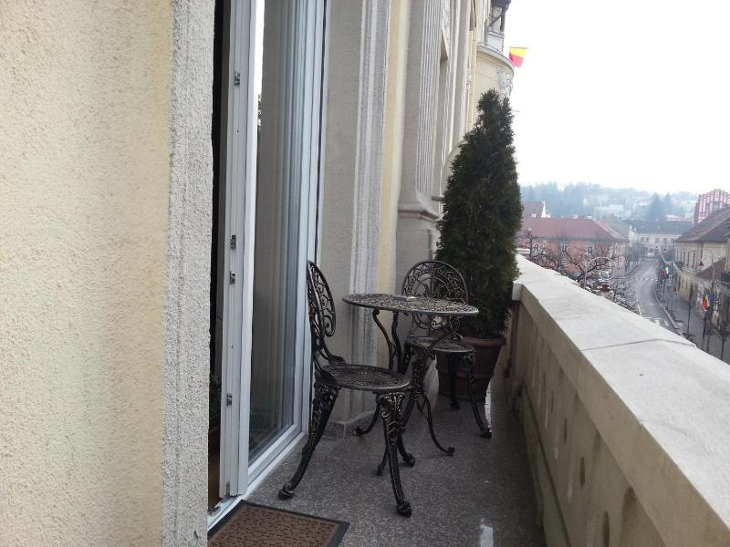 Apartment with Balcony image 3