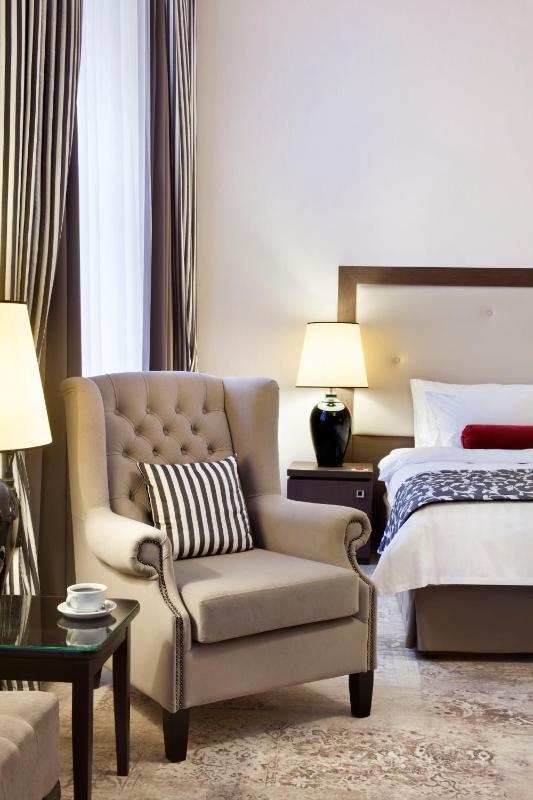 Junior Suite image 3