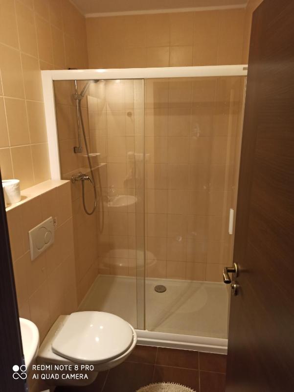 Studio Apartment image 3