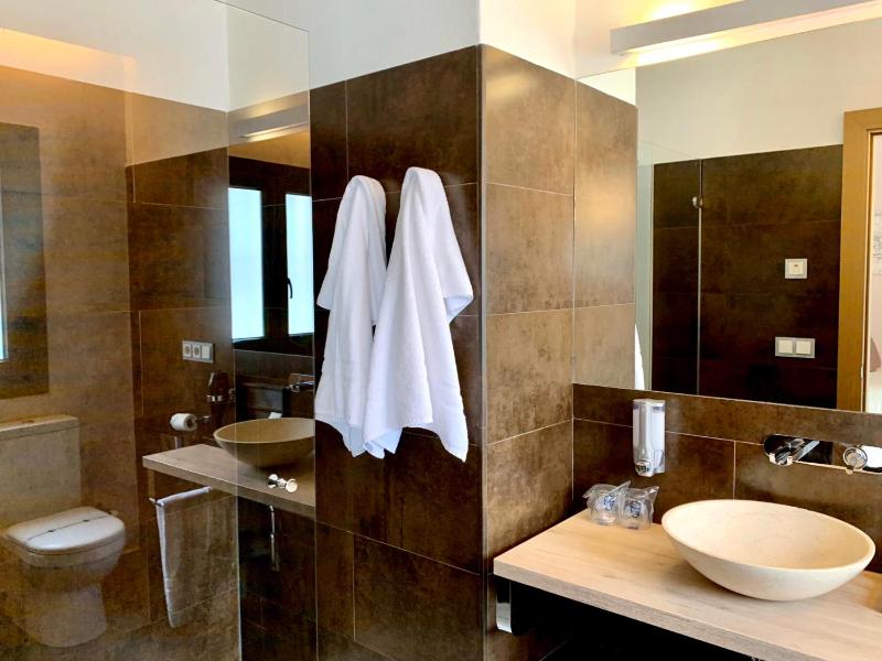 Suite with Jacuzzi in the Terrace image 4